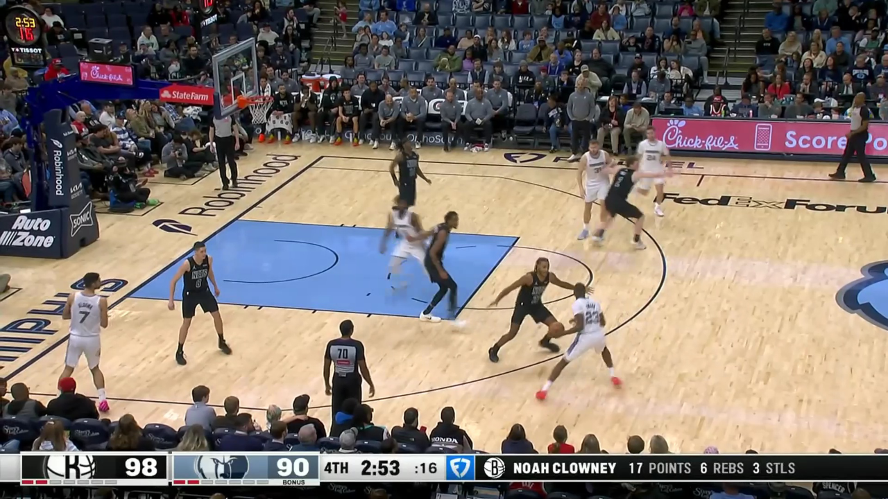 迈阿密热火迎NBA常规赛关键赛，集结日单刀错失，悬念犹存，临场指挥获称赞的简单介绍