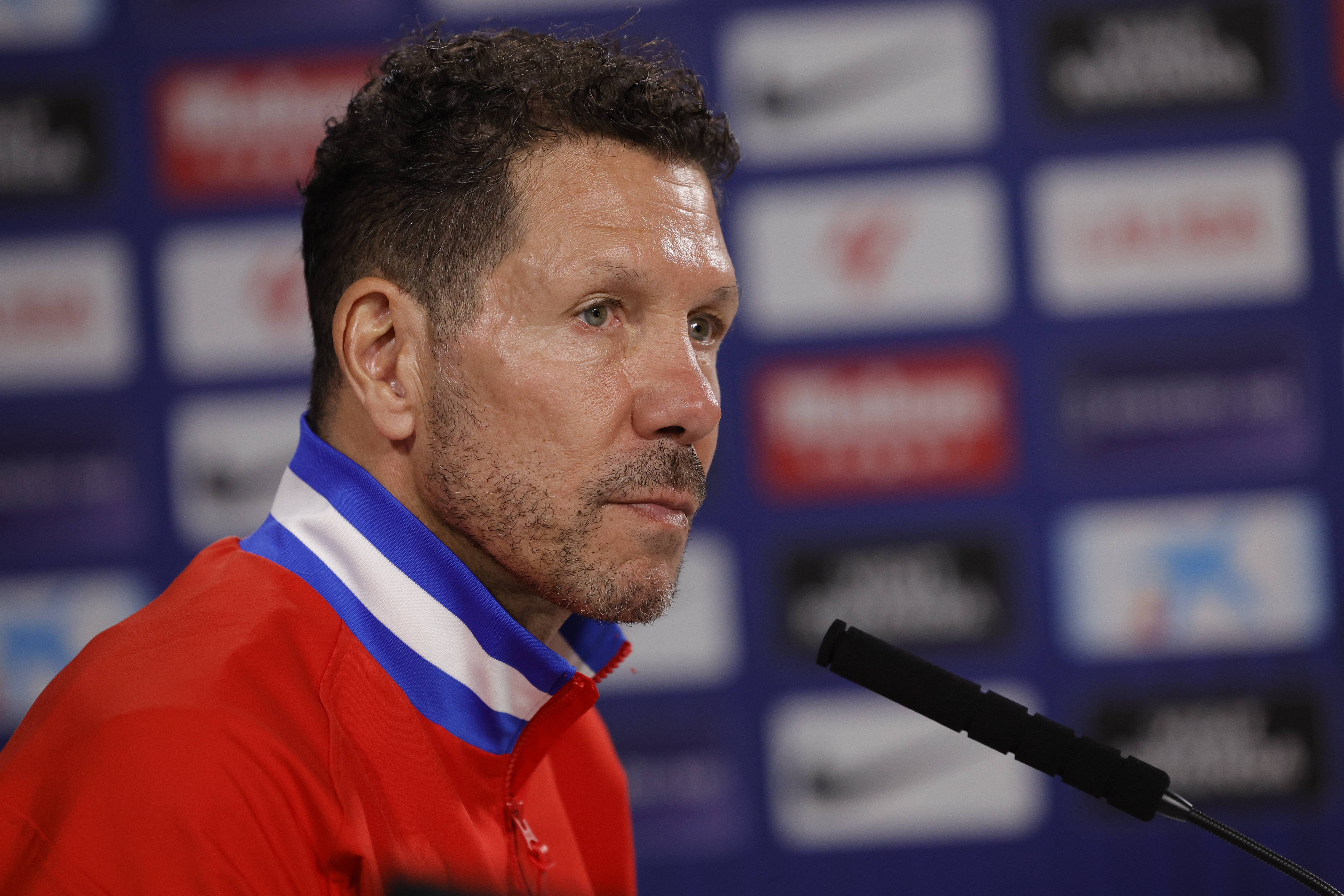 关于赛前阿贾克斯伤情更新:葡超节点到来;信心回归;资深球员宣示担当的信息 关于赛前阿贾克斯伤情更新:葡超节点到来;信心回归;资深球员宣示担当的信息